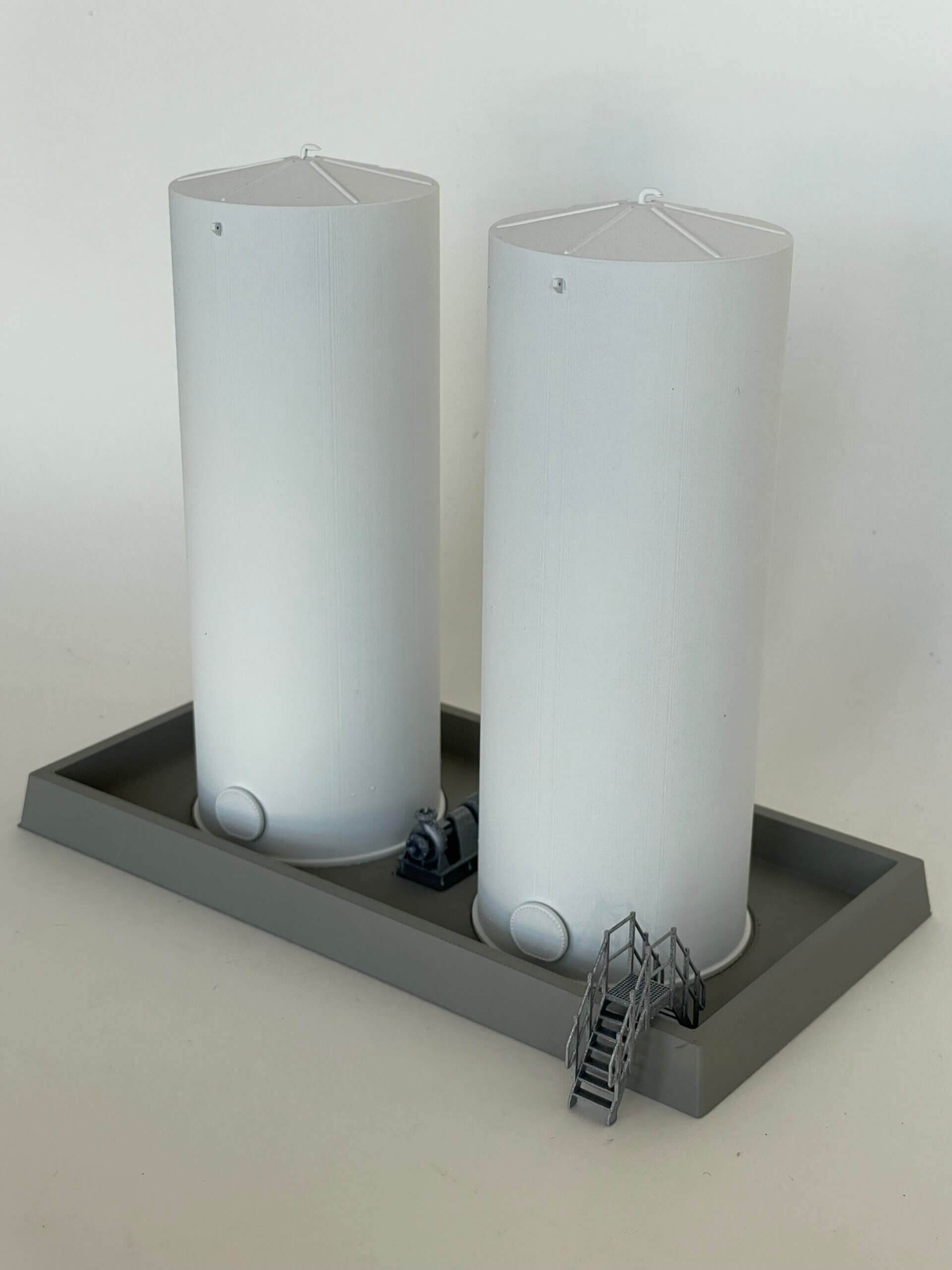 15' x 40' Fiberglass Tank